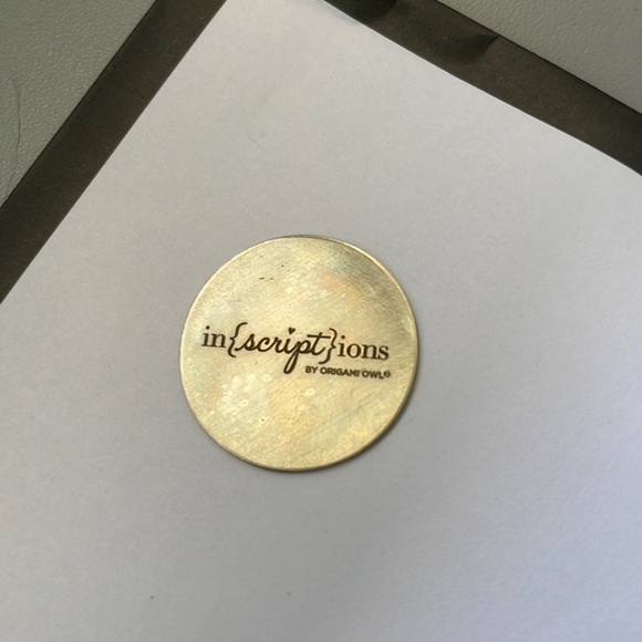 Origami Owl "U Hold My ❤️" Plate Large Locket - Picture 4 of 4